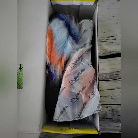 New Plush Open-Toe Sandals - Picture 8 of 8